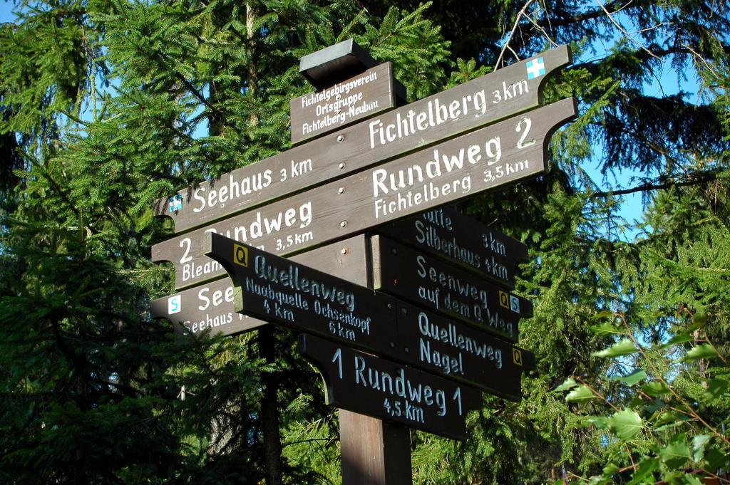 Haus Rosenbuehl Bed & Breakfast Warmensteinach Dış mekan fotoğraf